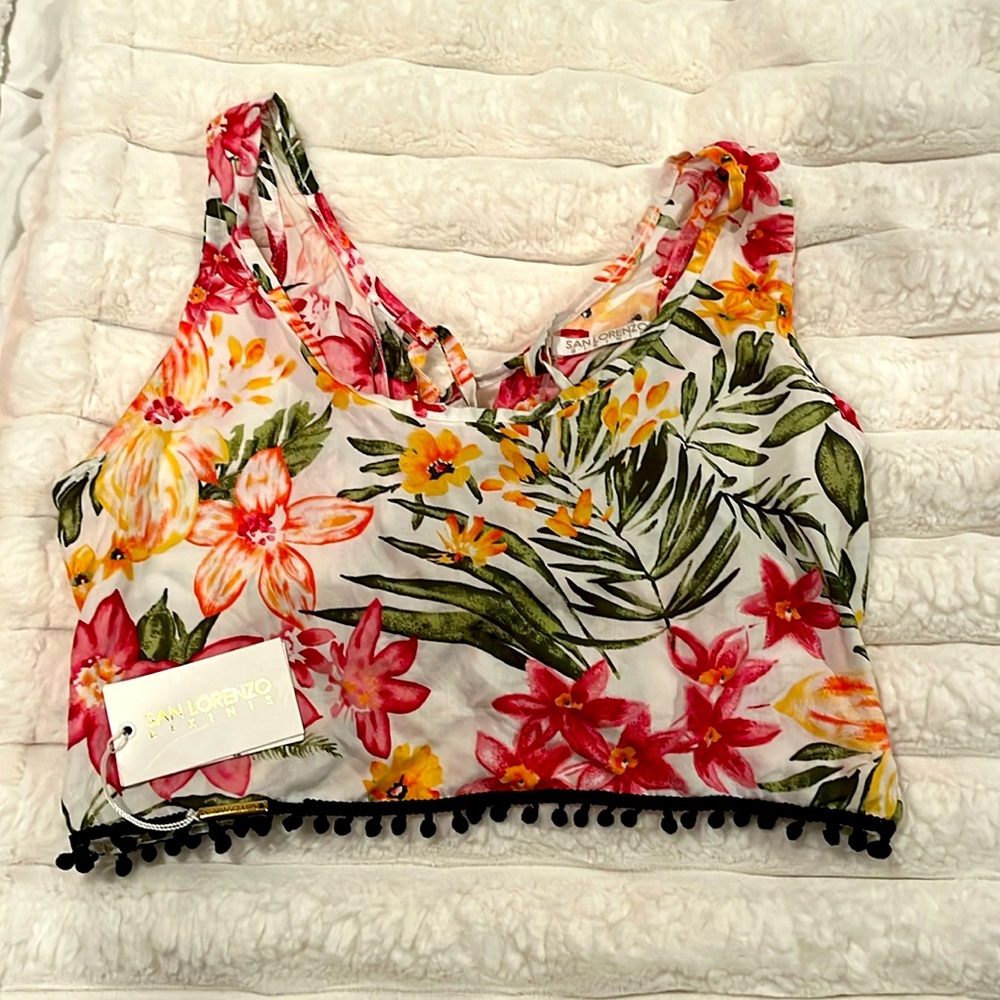 Cute spring top!